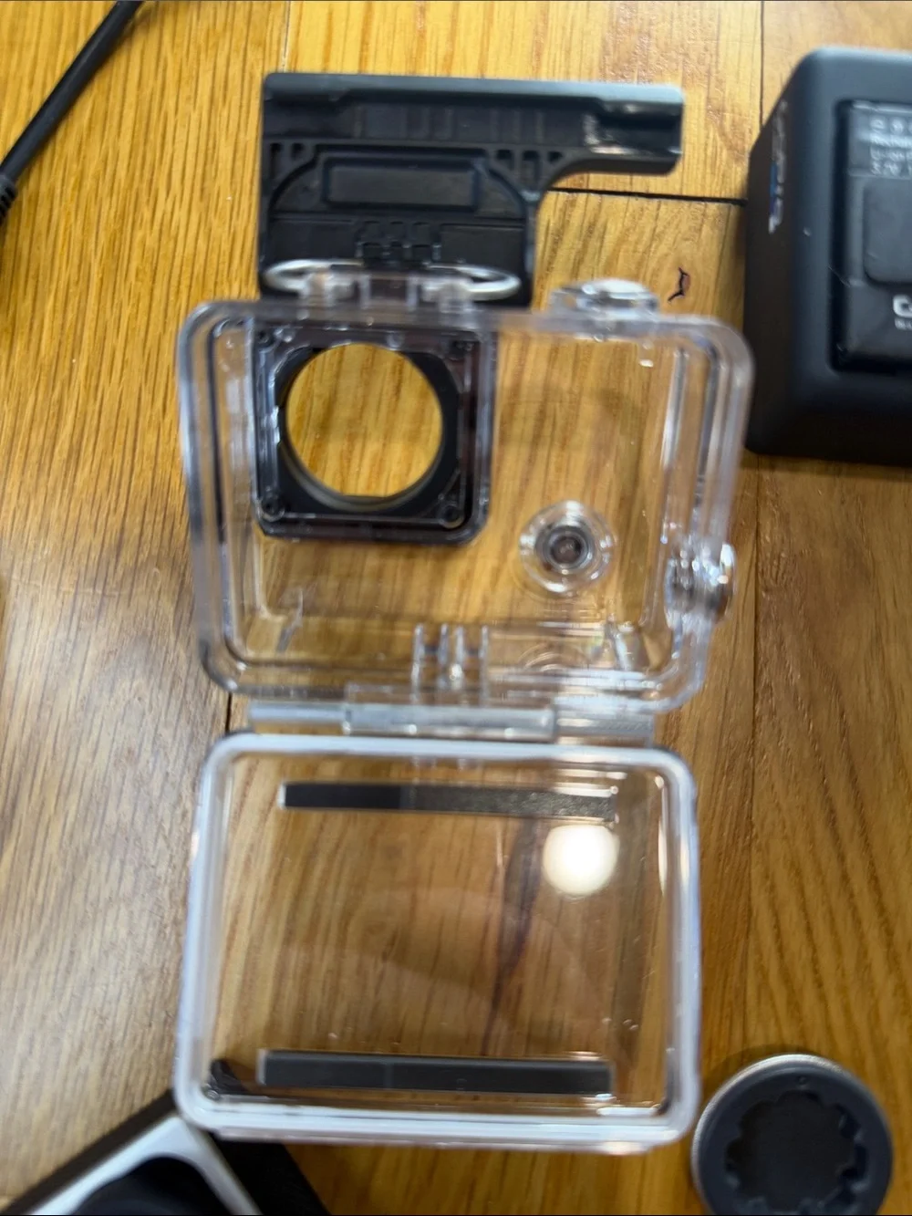 GoPro HERO3+ Silver Camera Bundle 2 Batteries Charger Waterproof Case Accessorie